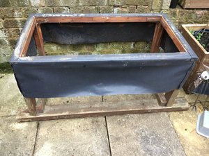 Photo of free Sink on stand/sandpit (Lower Green TN2)