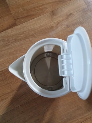 Photo of free White plastic kettle (Bridlington YO16)