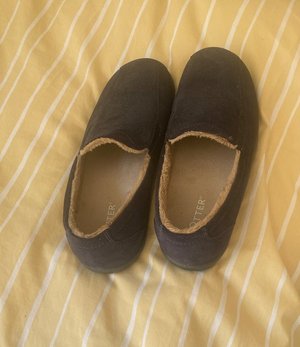 Photo of free Size 10 Hotter slippers (Totteridge HW HP13)