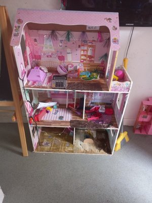 Photo of Very large doll house (Bolton BL1)