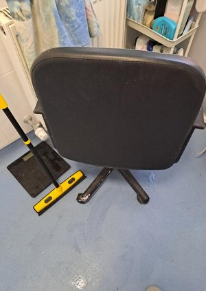 Photo of free Adjustable height chair (HAO near Wembley health centre)