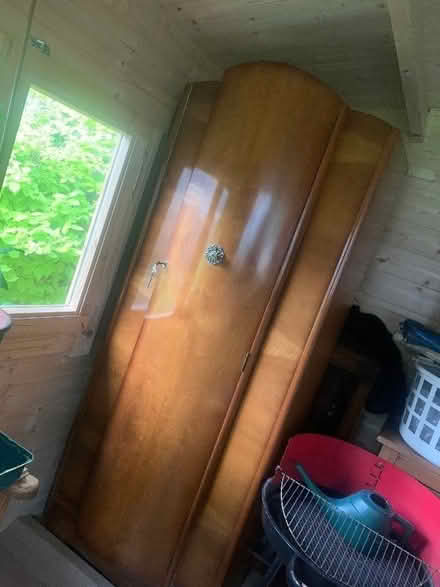 Photo of free 1930s style wardrobe (Kempston MK42)