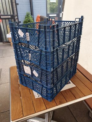 Photo of free 4x plastic stacking bixes (SE14)