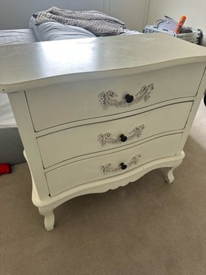 Photo of free Chest of drawers (SW4)