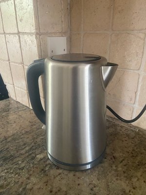 Photo of free Electric kettle (Dun Laoghaire)