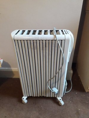 Photo of free De Longhi electric heater (Starbeck HG1)