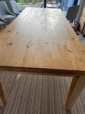 Photo of free Pine dining table project for refurbishment (Broxbourne EN10)