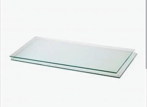 Photo of Glass shelves (Mississauga - L5M 4T2)