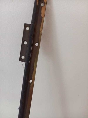 Photo of free Long hinge (Avenham PR1)