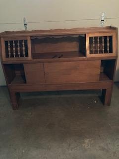Photo of free Colonial style headboard (Queen Anne)