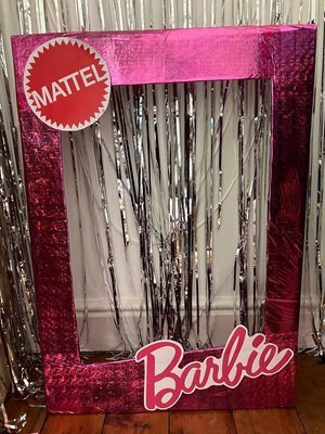 Photo of free Barbie party photo box (Hemel Hempstead HP3)