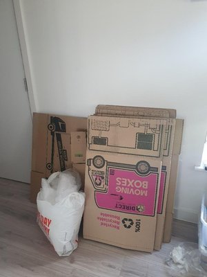 Photo of free Moving boxes and bubble wrap (Woolwich SE18)