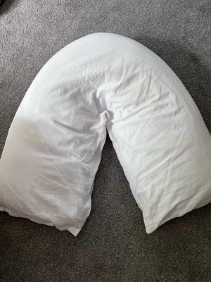 Photo of free V shaped pillow (Moodiesburn)