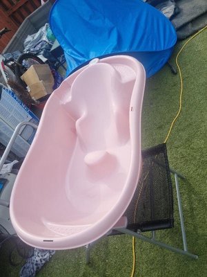 Photo of free Pink baby bath (Odsal Top BD6)