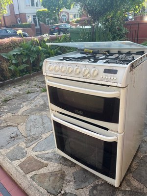 Photo of free Duel oven and hob (Pen-y-Lan CF23)
