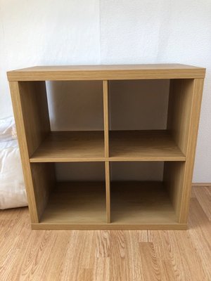 Photo of free Small wooden shelf unit (TQ3)