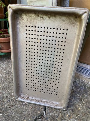 Photo of free 4 metal trays/colanders? (Fremont)