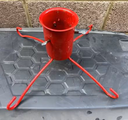 Photo of free Real Xmas tree stand (Gosport town PO12) #1