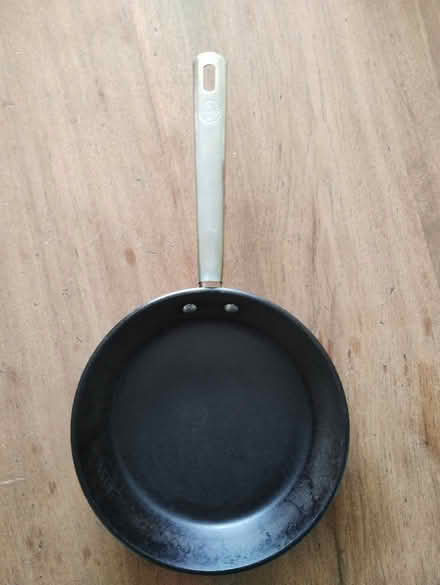 Photo of free Frying pan (Amersham Common HP7)