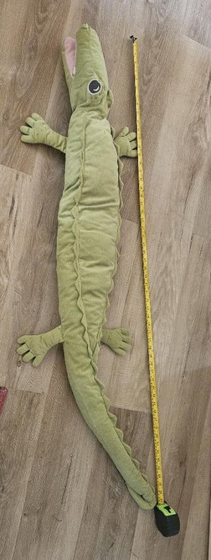Photo of free Childs extra long cuddly crocodile (EN1)