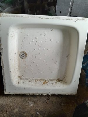 Photo of free Shower tray (Upper Hill HR6)