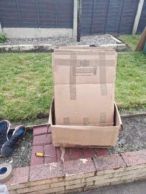 Photo of free Cardboard boxes Various sizes (West bromwich B70)