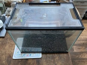 Photo of free Glass fish tank (KT3,New Malden)