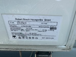 Photo of free BOSH 265 litre chest freezer (Bearpark DH7)