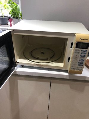 Photo of free Microwave (Compton Acres NG2)