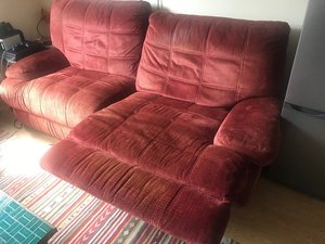 Photo of free 3 seater sofa (M16)