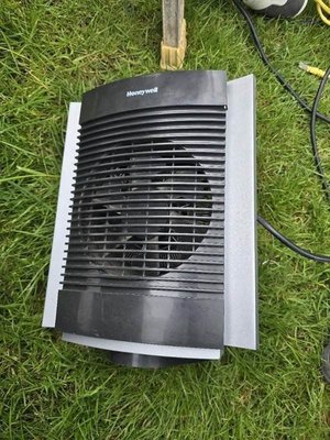 Photo of free Honeywell heater (TW5)