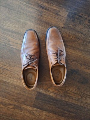 Photo of free Men's Size 9 Dress shoes (South Slope)