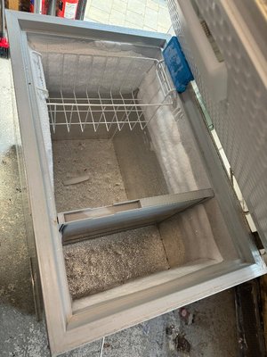 Photo of free BOSH 265 litre chest freezer (Bearpark DH7)