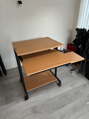 Photo of free Small desk (Ridgewood TN22)