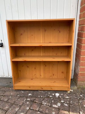 Photo of free Freestanding shelf unit (Hurstpierpoint BN6)