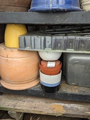 Photo of free Various garden pots, baskets (Paignton TQ4)