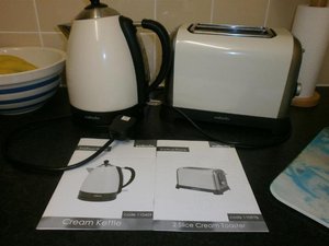 Photo of free Sabichi Cream Kettle & Toaster set (Bryn WN4)