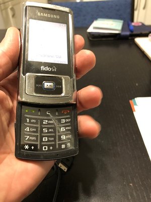 Photo of free Old semi smart phone samsung f266 (l5b)