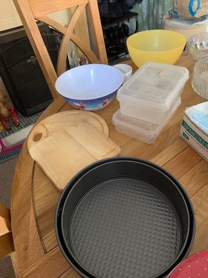 Photo of free various household items (Linden GL1)