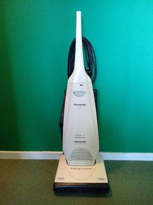 Photo of free Upright vacuum cleaner (Goodwyns RH4)