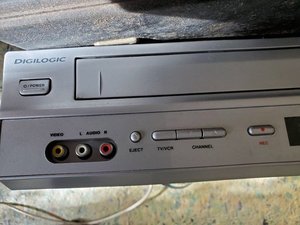 Photo of free Dvd and VIDEO player (NW10)