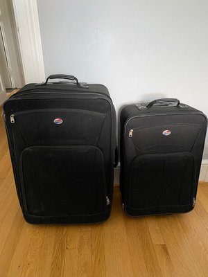Photo of free American Tourister luggage set (Woodley Park (20008))