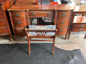 Photo of free Old/antique bedroom furniture (North Wilmington)