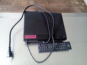 Photo of free Zenith Digital TV Tuner Converter (Bronx 10473)