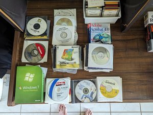 Photo of free Installation Disks (Lowry Park area)