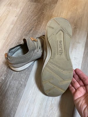 Photo of free Women’s walking shoes (Steeles Ave West and Bathurst)
