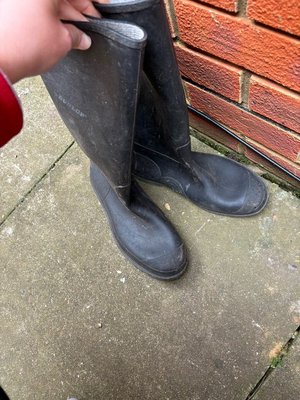 Photo of free Wellingtons for man (KT2)