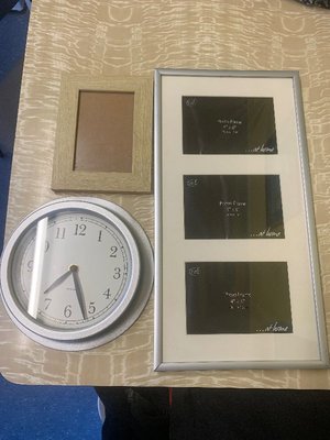 Photo of free Pic frames and a clock (Southdown)