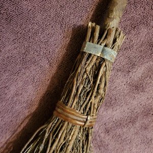 Photo of free Decorative short broom (Ann Arbor Northwest Side)