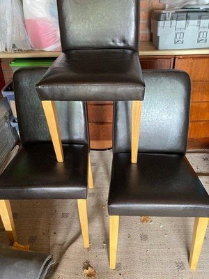Photo of free 3dining chairs (Kingston park NE3)